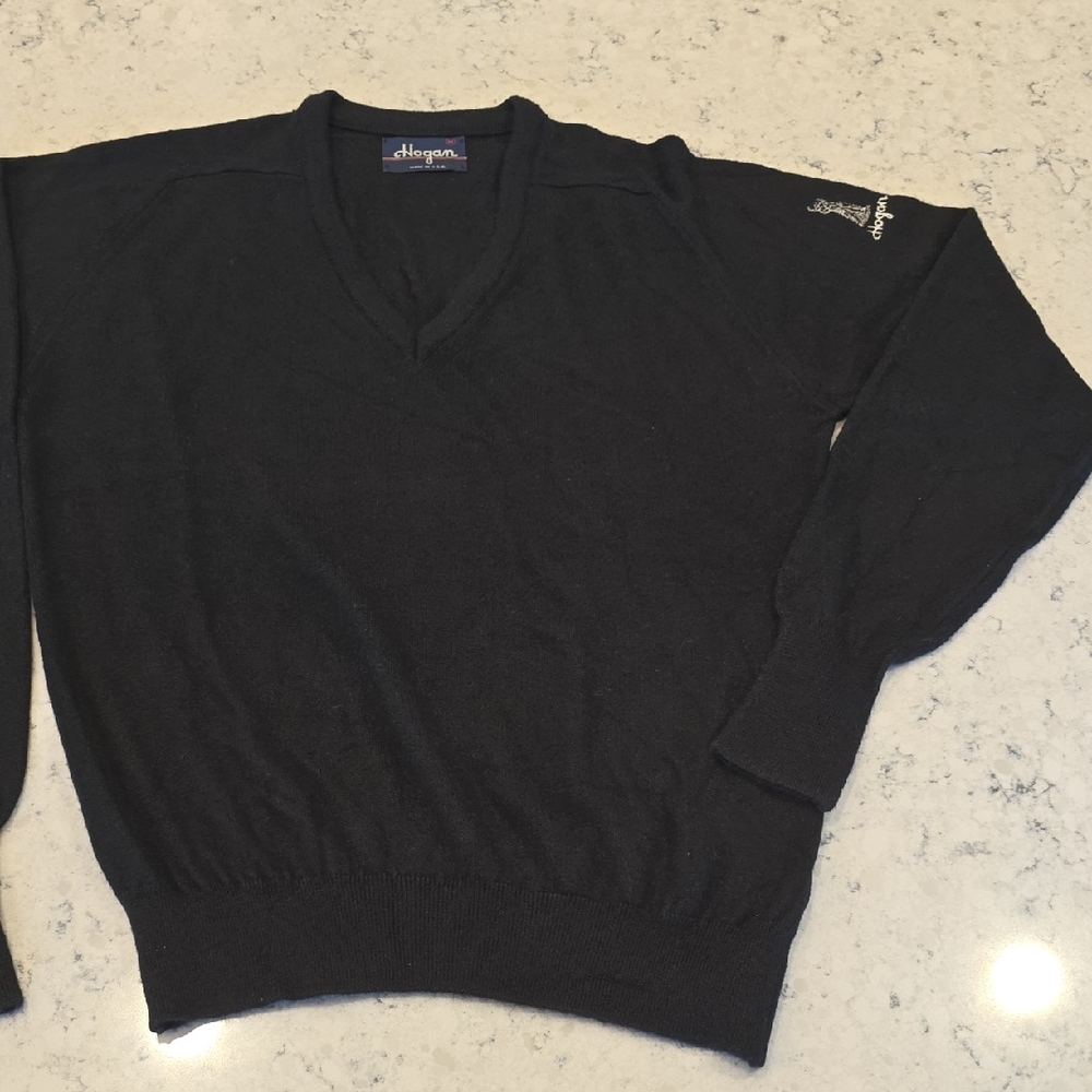 Vintage 90's Hogan Men's Charcoal V-Neck Sweater